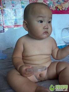 明星打小孩的屁股图片,打屁股教育引发社会热议