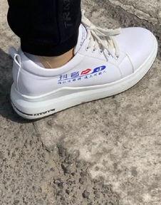每日大赛白鞋,白鞋风采，潮流盛宴
