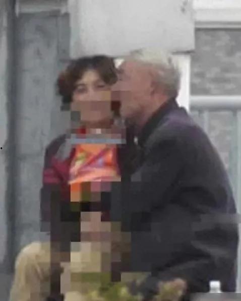 网友爆料大爷大妈视频大全,大爷大妈欢乐时光视频大全，笑料百出！