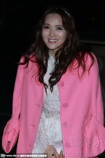 北京明星谈伊能静,伊能静的时尚魅力与人生智慧